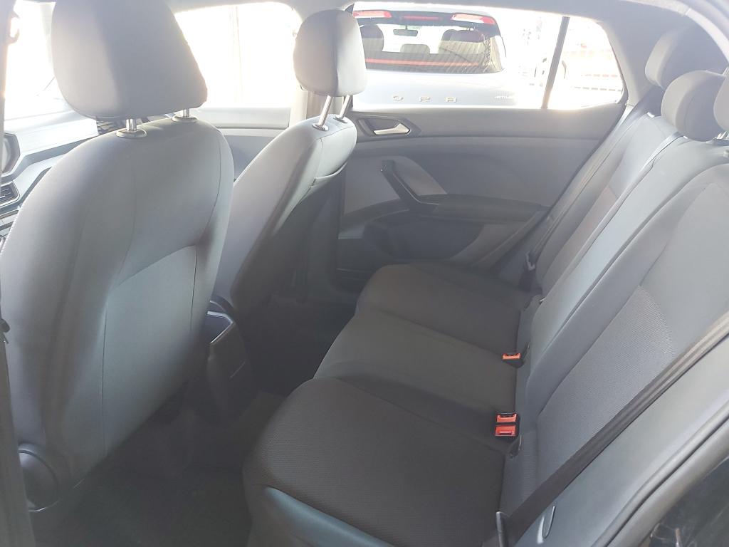 VOLKSWAGEN T-Cross - Foto
