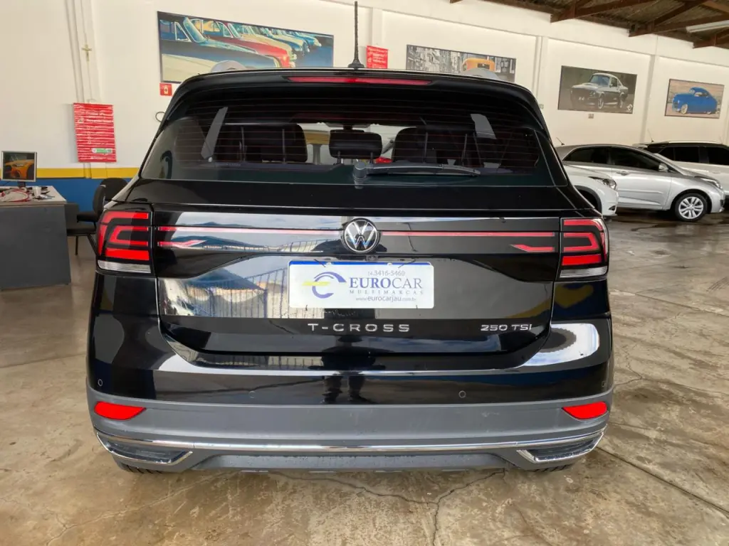VOLKSWAGEN T-Cross - Foto