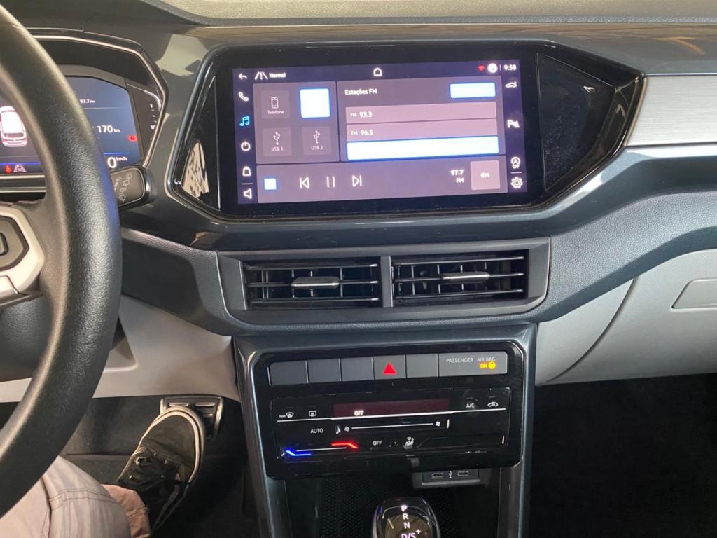 VOLKSWAGEN T-Cross - Foto