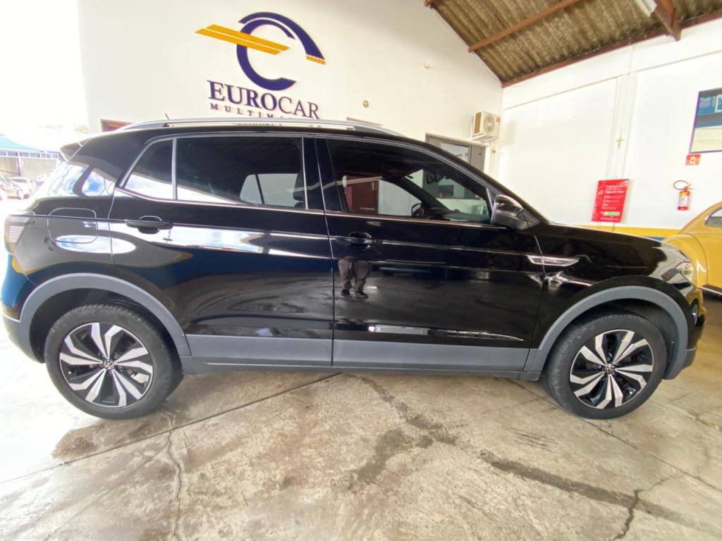 VOLKSWAGEN T-Cross - Foto