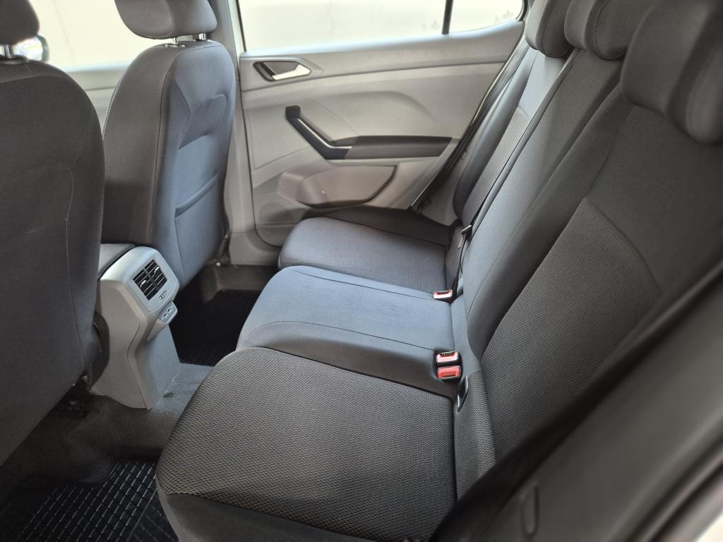 VOLKSWAGEN T-Cross - Foto