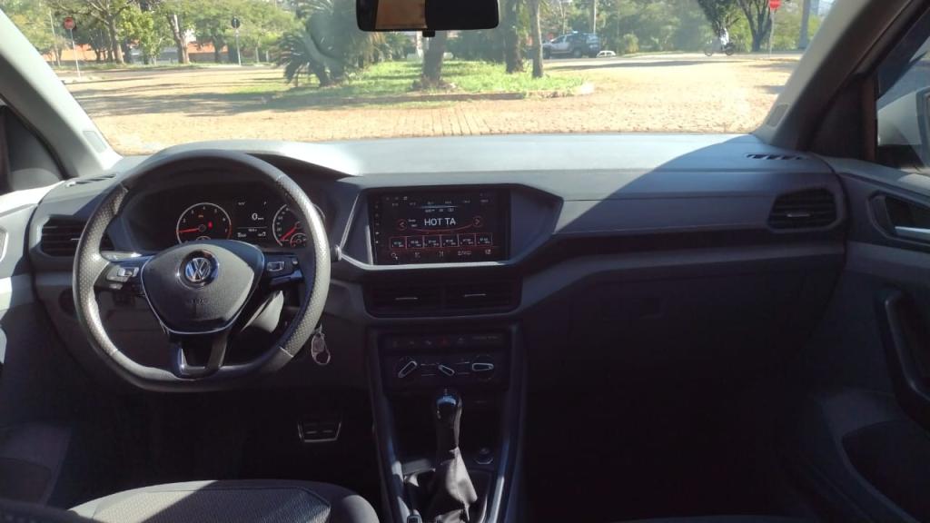 VOLKSWAGEN T-Cross - Foto