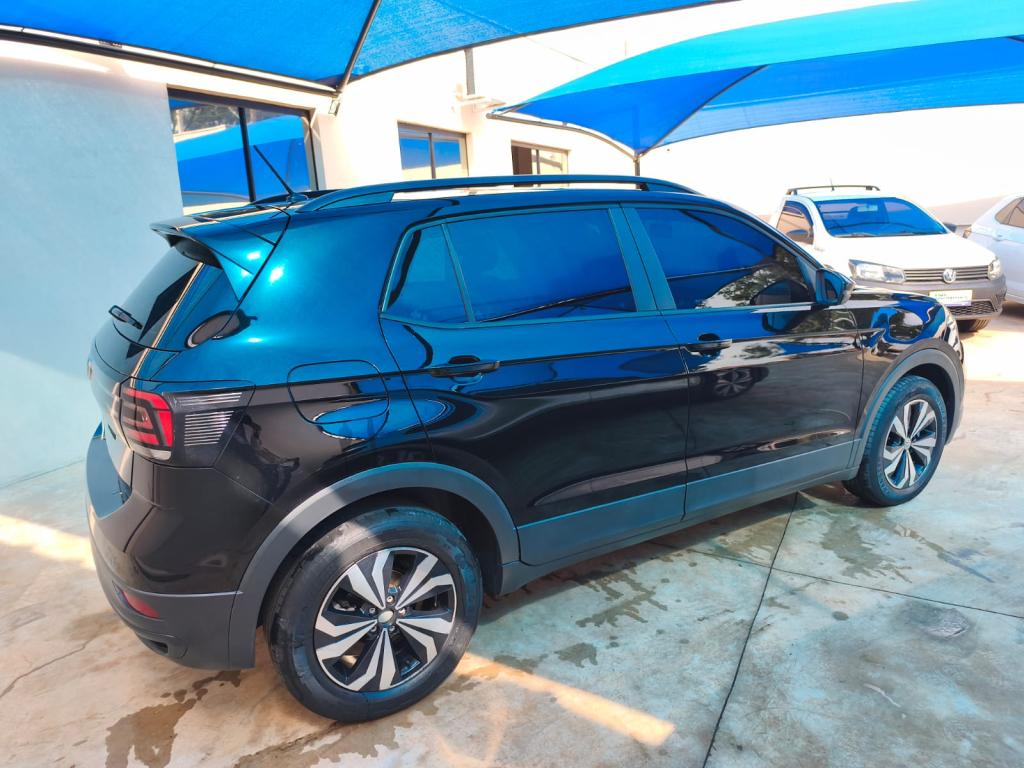 VOLKSWAGEN T-Cross - Foto