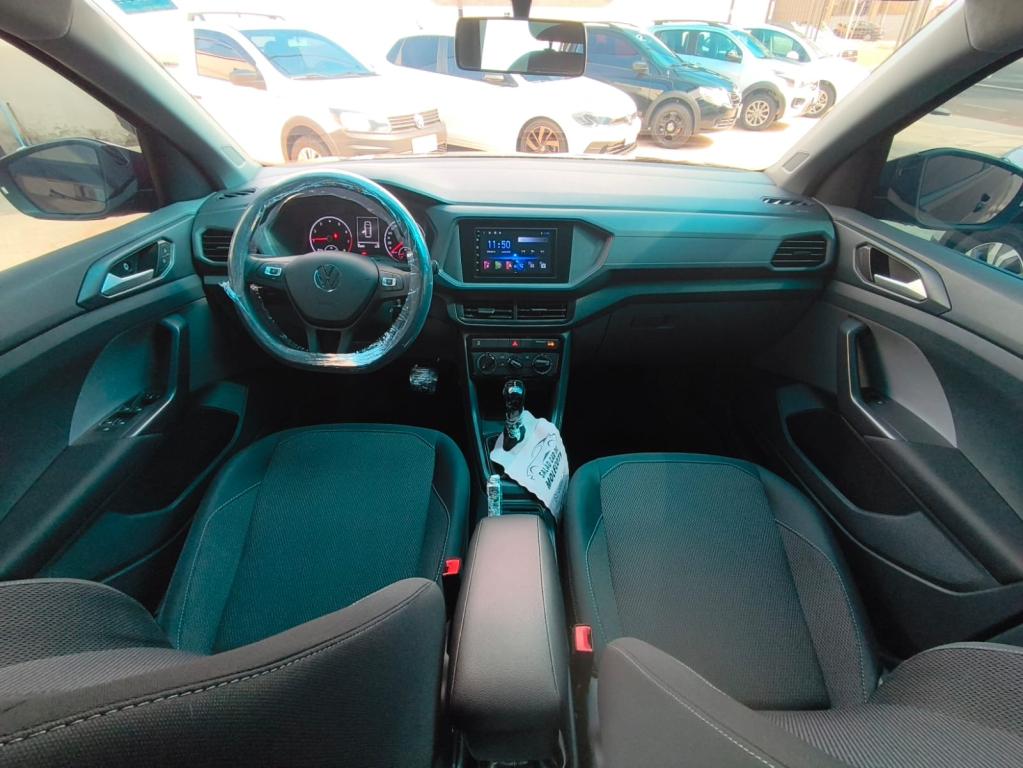 VOLKSWAGEN T-Cross - Foto
