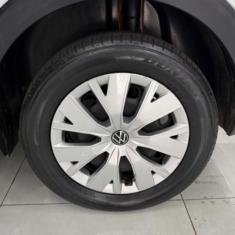 VOLKSWAGEN T-Cross - Foto