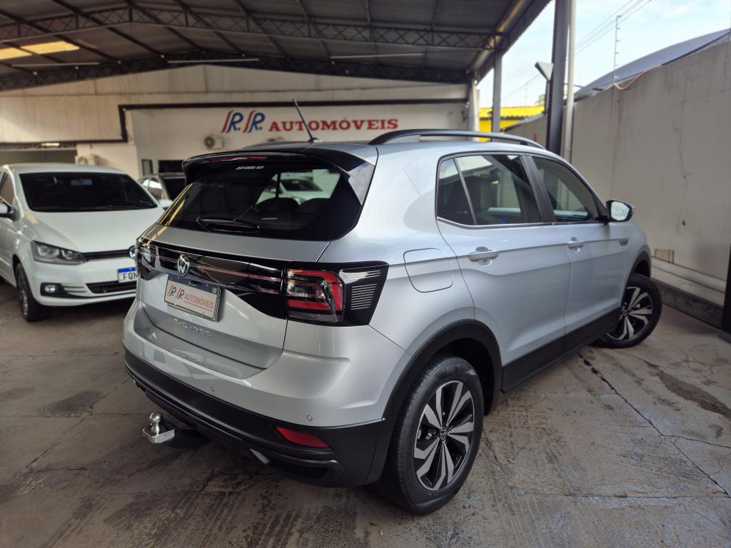 VOLKSWAGEN T-Cross - Foto