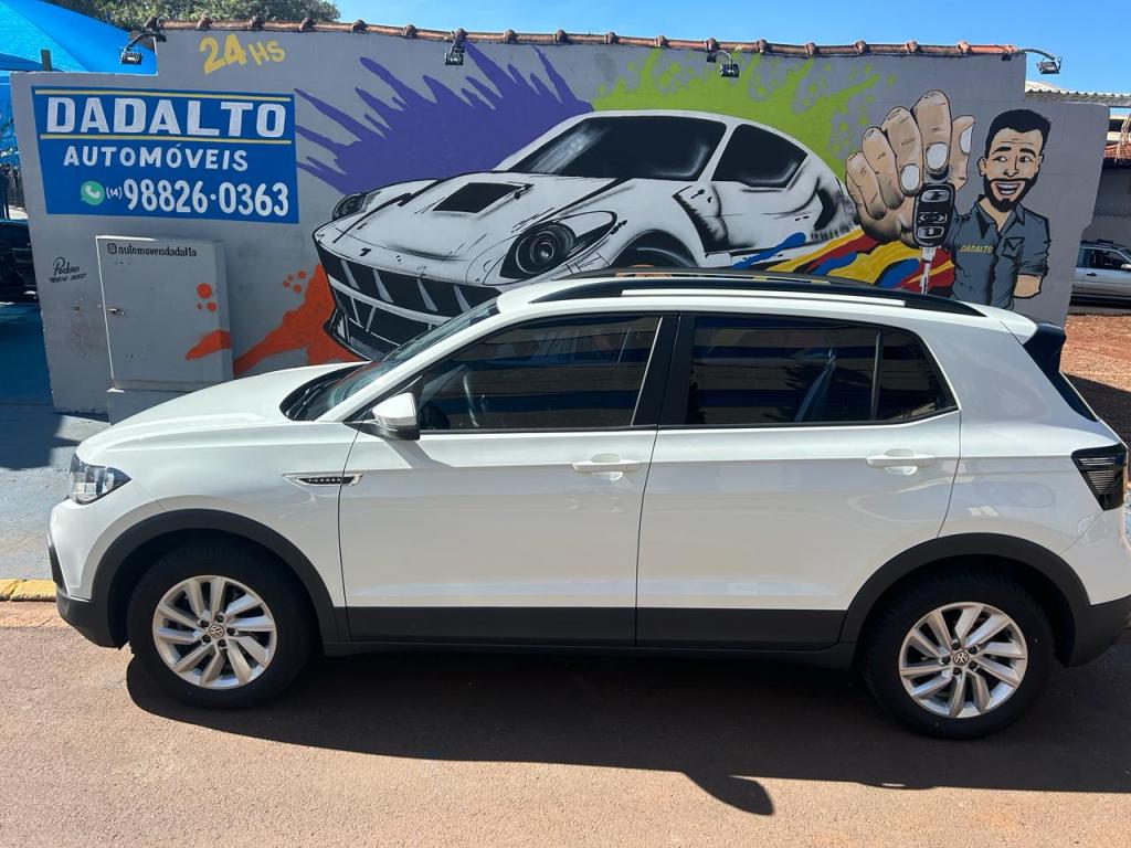 VOLKSWAGEN T-Cross - Foto