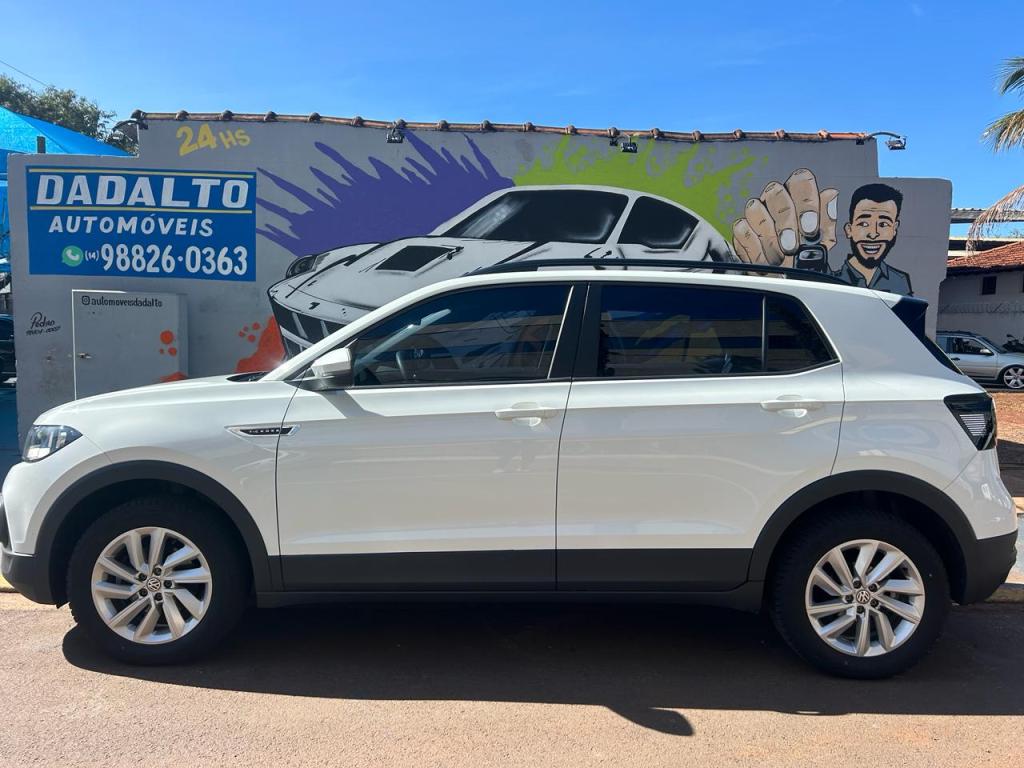 VOLKSWAGEN T-Cross - Foto