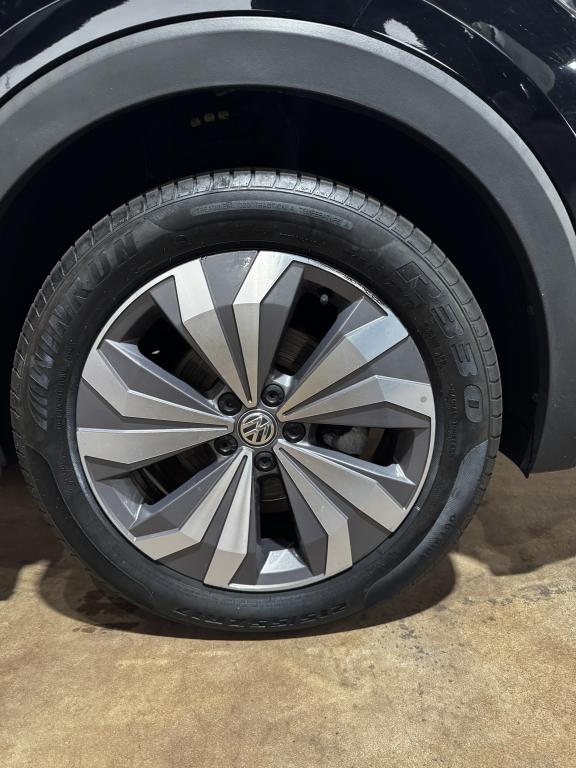 VOLKSWAGEN T-Cross - Foto