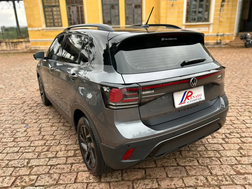 VOLKSWAGEN T-Cross - Foto