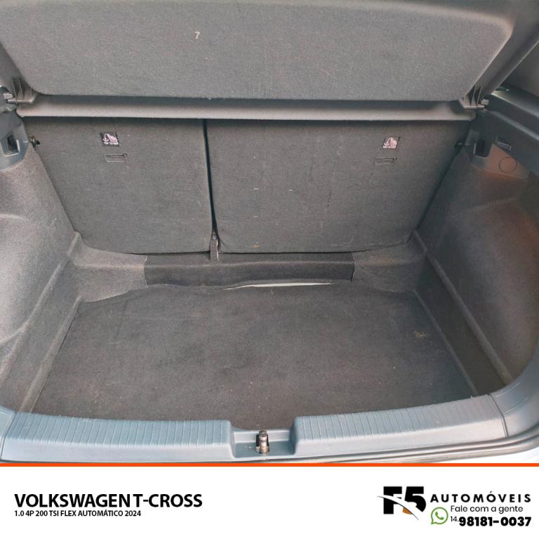 VOLKSWAGEN T-Cross - Foto