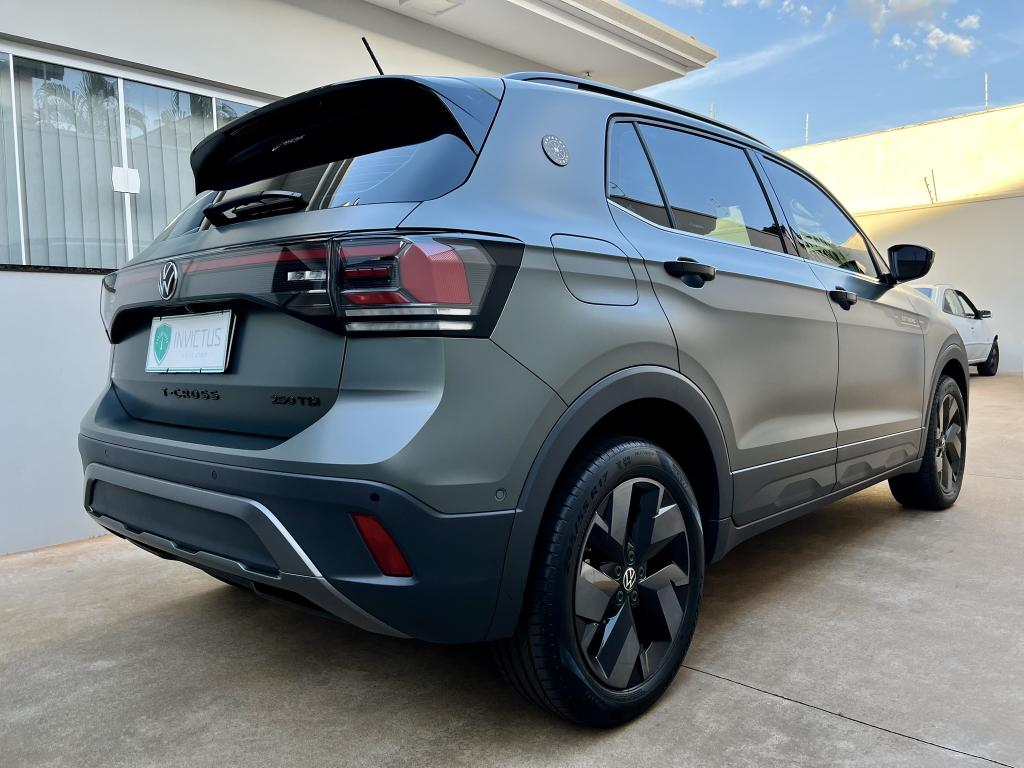 VOLKSWAGEN T-Cross - Foto