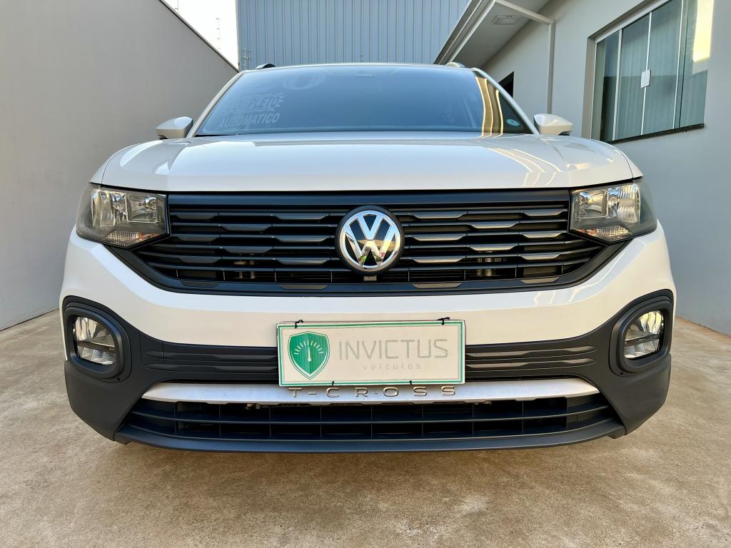 VOLKSWAGEN T-Cross - Foto