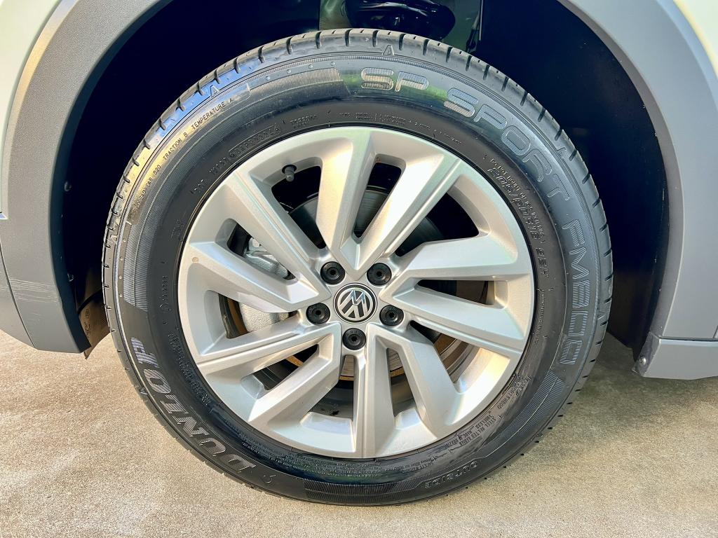 VOLKSWAGEN T-Cross - Foto