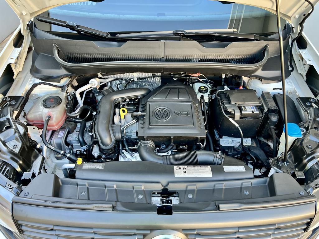 VOLKSWAGEN T-Cross - Foto