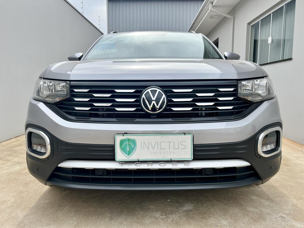 VOLKSWAGEN T-Cross - Foto