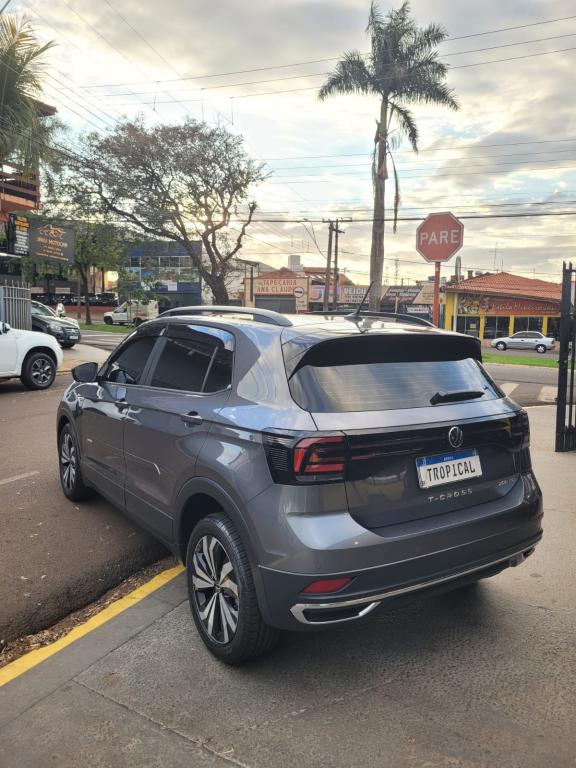 VOLKSWAGEN T-Cross - Foto