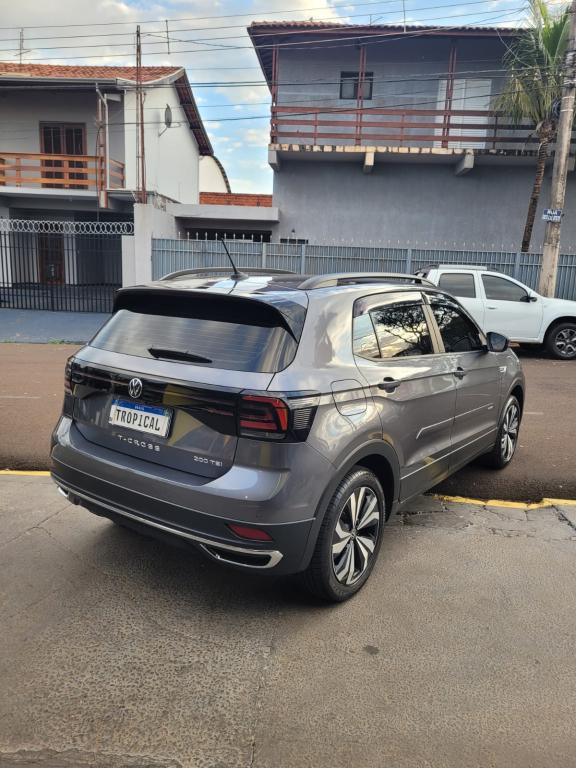 VOLKSWAGEN T-Cross - Foto