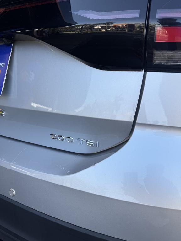 VOLKSWAGEN T-Cross - Foto