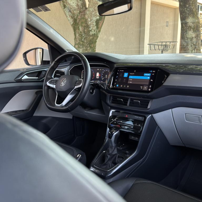 VOLKSWAGEN T-Cross - Foto