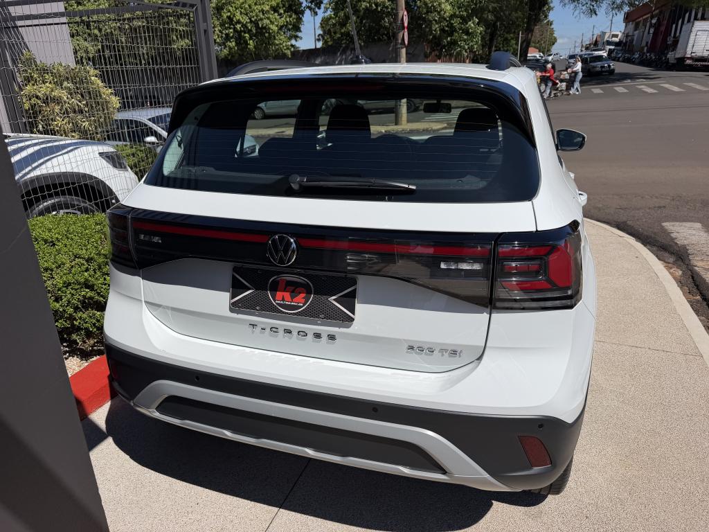 VOLKSWAGEN T-Cross - Foto