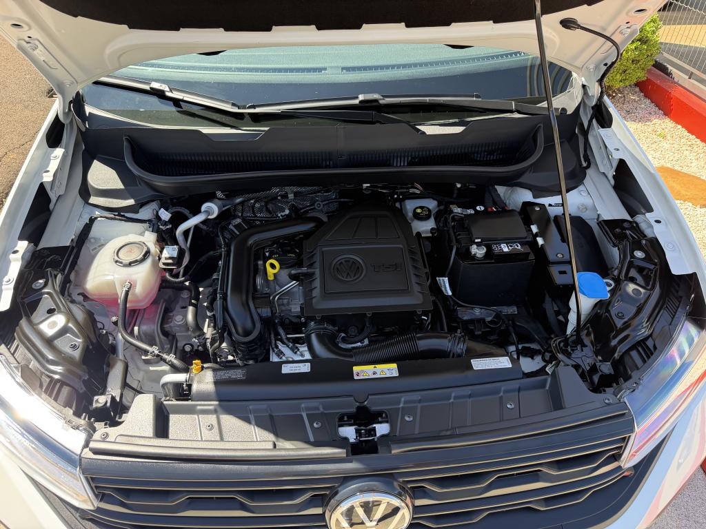 VOLKSWAGEN T-Cross - Foto