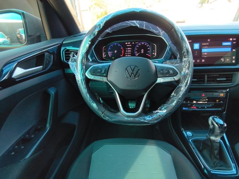 VOLKSWAGEN T-Cross - Foto