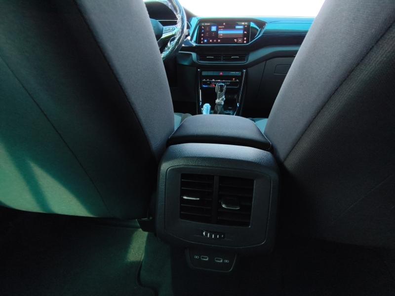 VOLKSWAGEN T-Cross - Foto