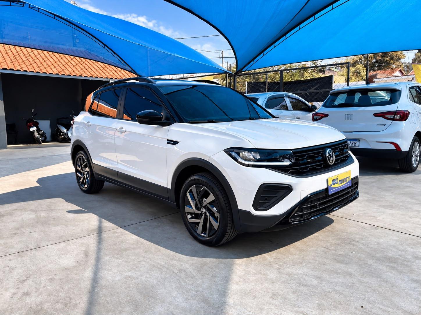 VOLKSWAGEN T-Cross - Foto