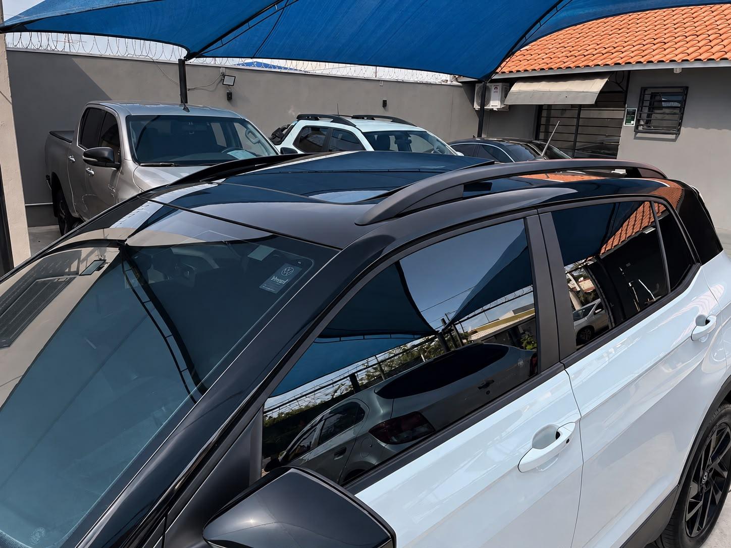 VOLKSWAGEN T-Cross - Foto