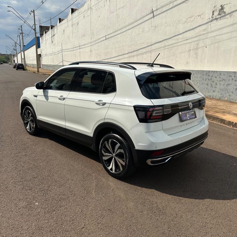 VOLKSWAGEN T-Cross - Foto