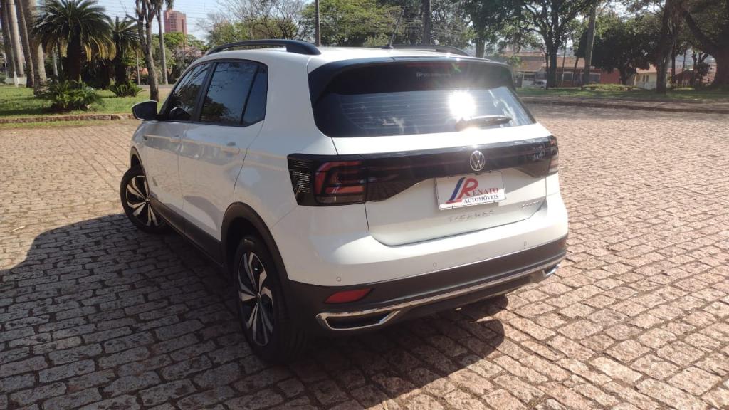 VOLKSWAGEN T-Cross - Foto