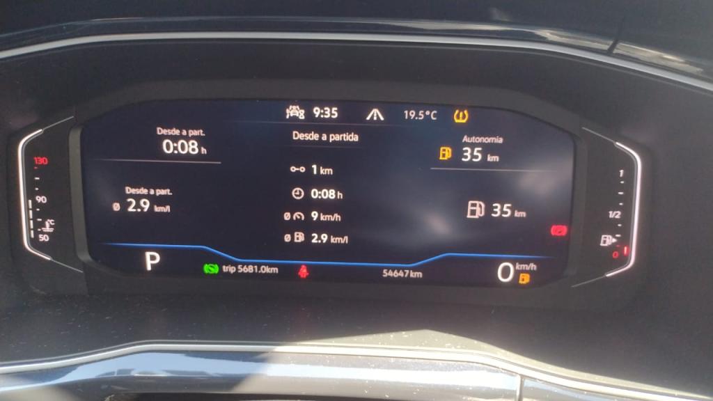 VOLKSWAGEN T-Cross - Foto