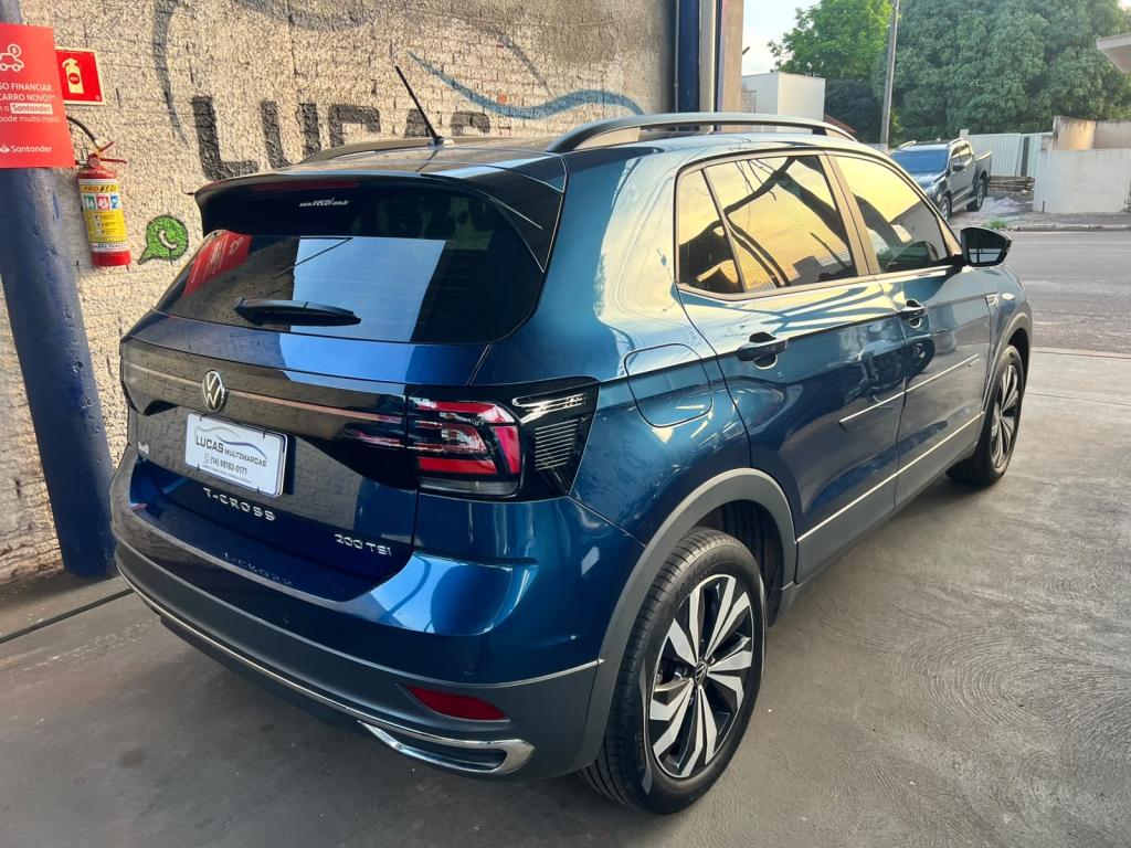 VOLKSWAGEN T-Cross - Foto