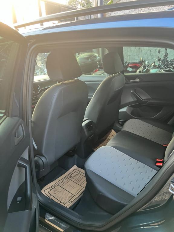 VOLKSWAGEN T-Cross - Foto