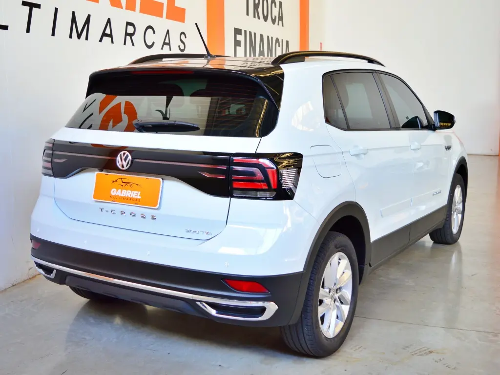 VOLKSWAGEN T-Cross - Foto
