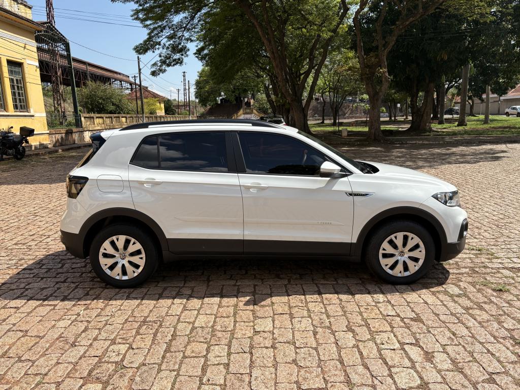 VOLKSWAGEN T-Cross - Foto
