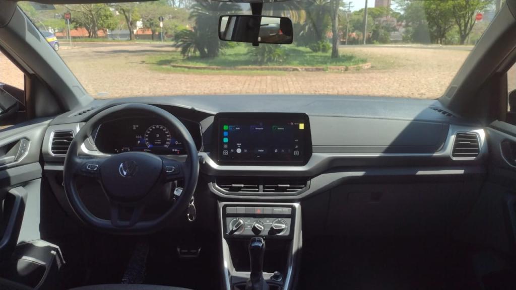 VOLKSWAGEN T-Cross - Foto