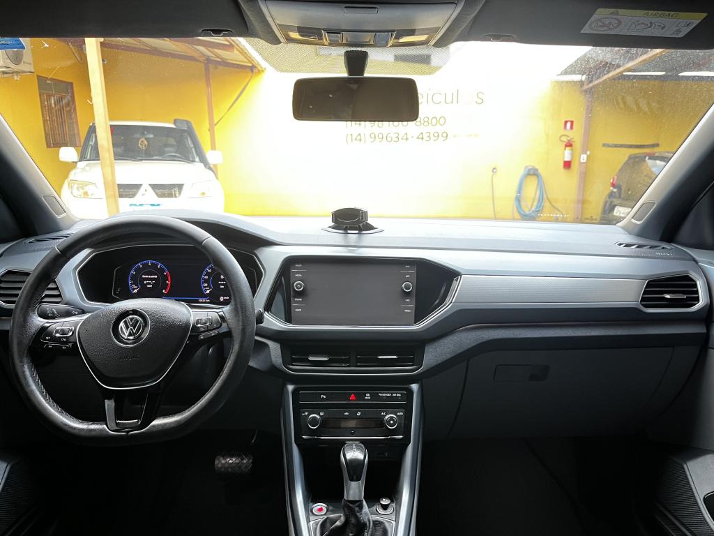 VOLKSWAGEN T-Cross - Foto