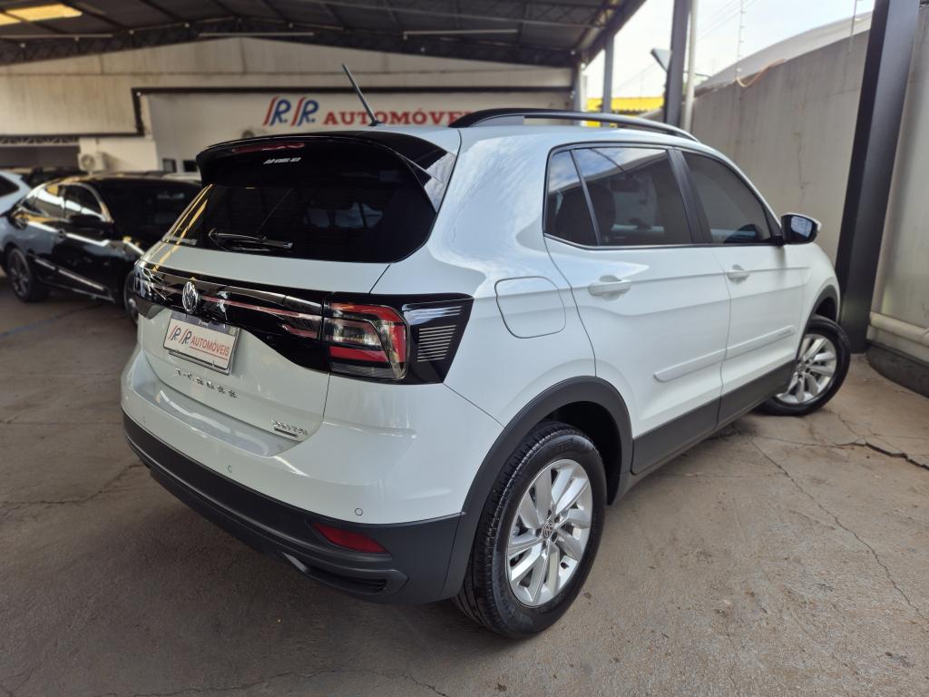 VOLKSWAGEN T-Cross - Foto