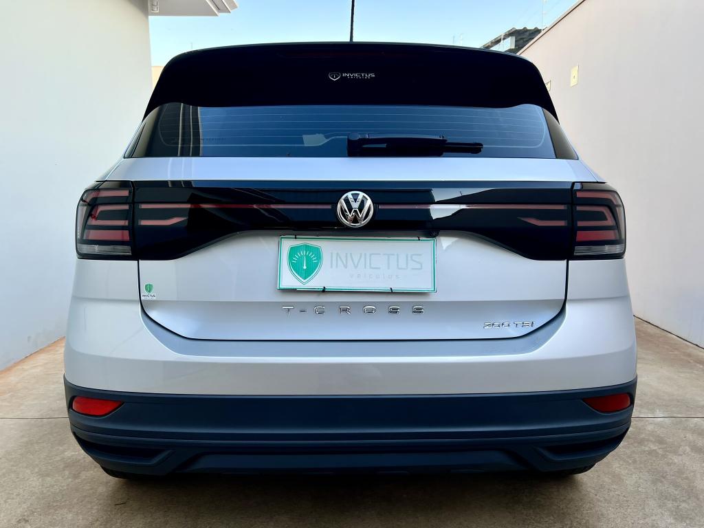 VOLKSWAGEN T-Cross - Foto