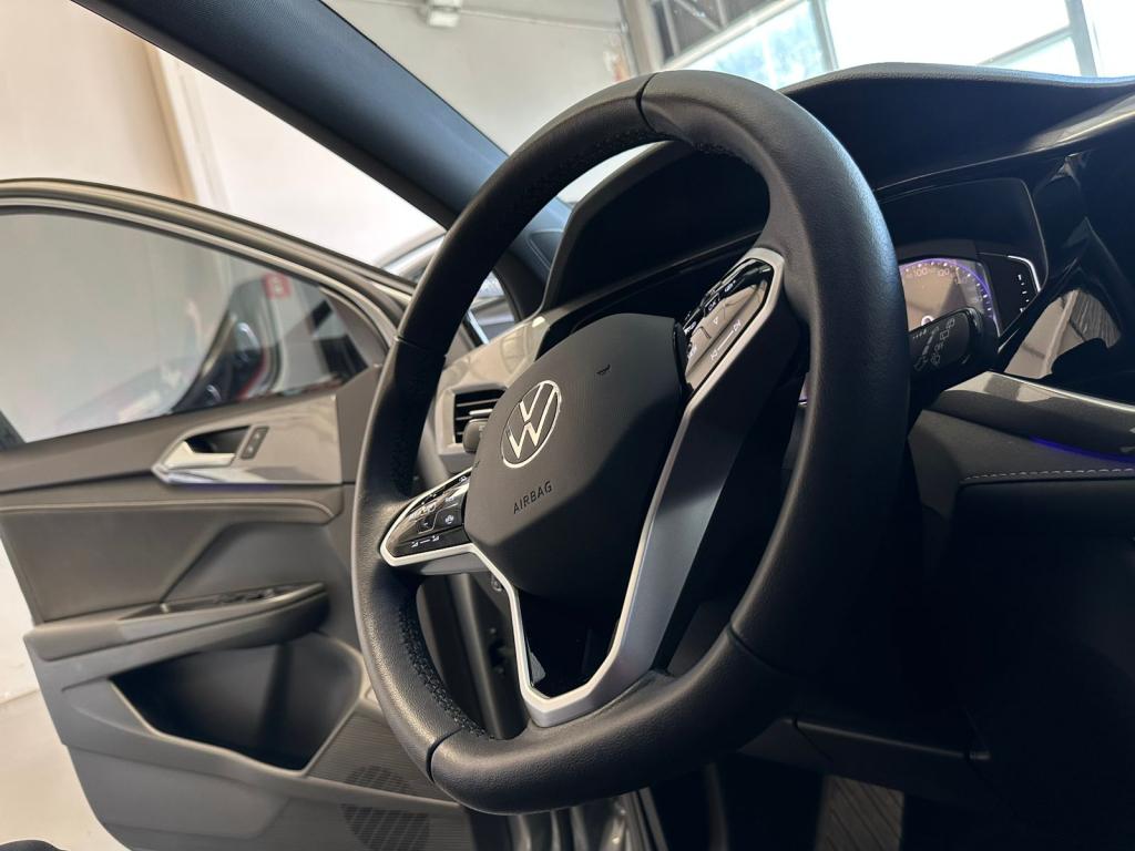 VOLKSWAGEN Taos - Foto