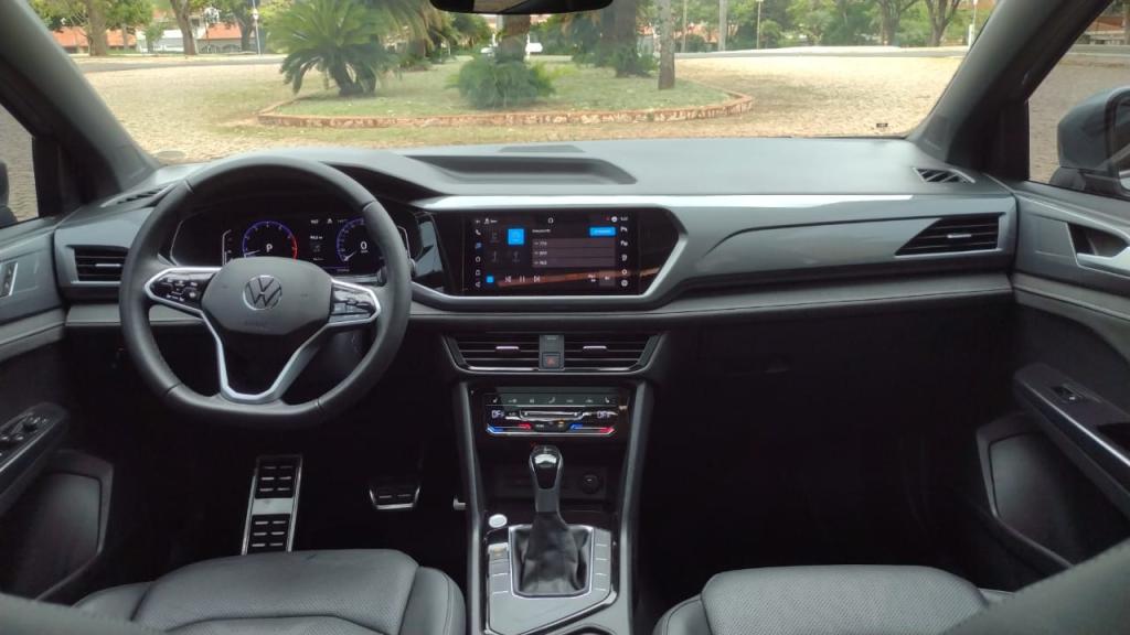 VOLKSWAGEN Taos - Foto