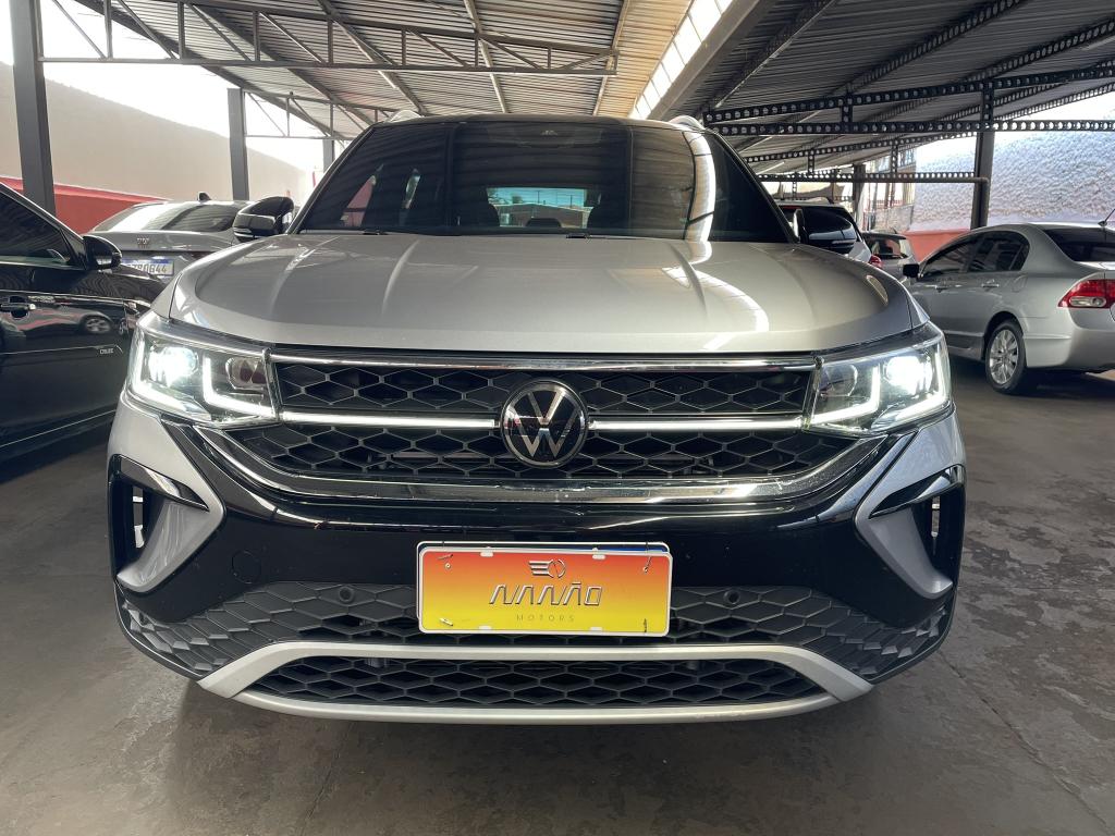 VOLKSWAGEN Taos - Foto