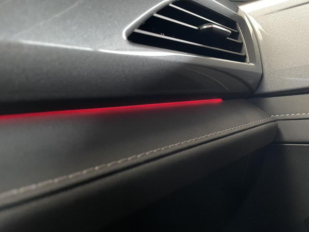 VOLKSWAGEN Taos - Foto