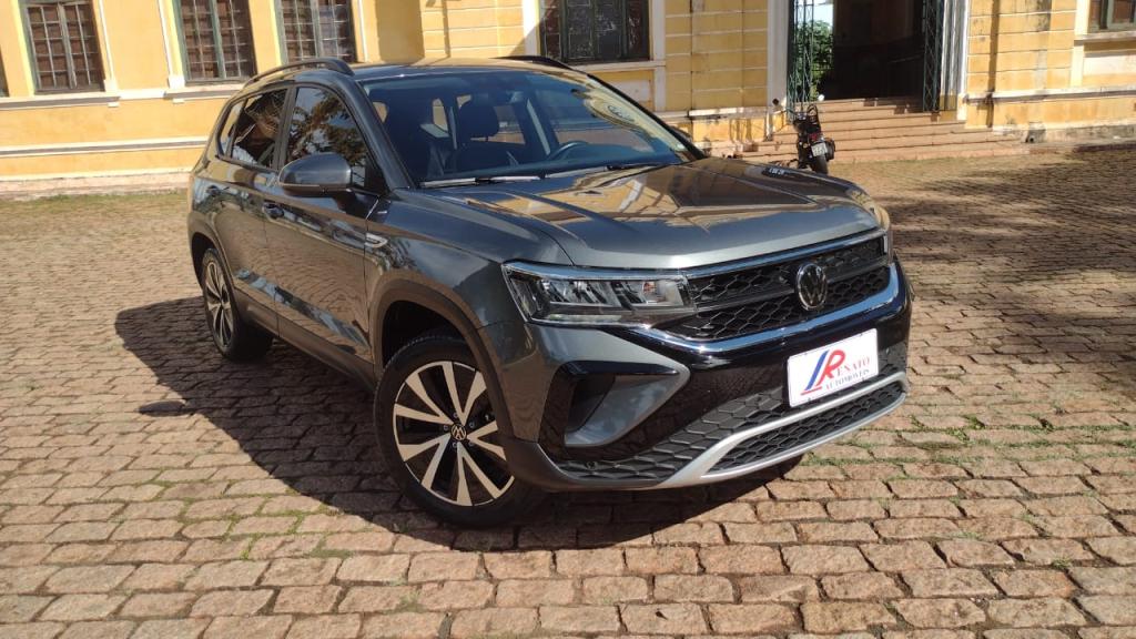 VOLKSWAGEN Taos - Foto