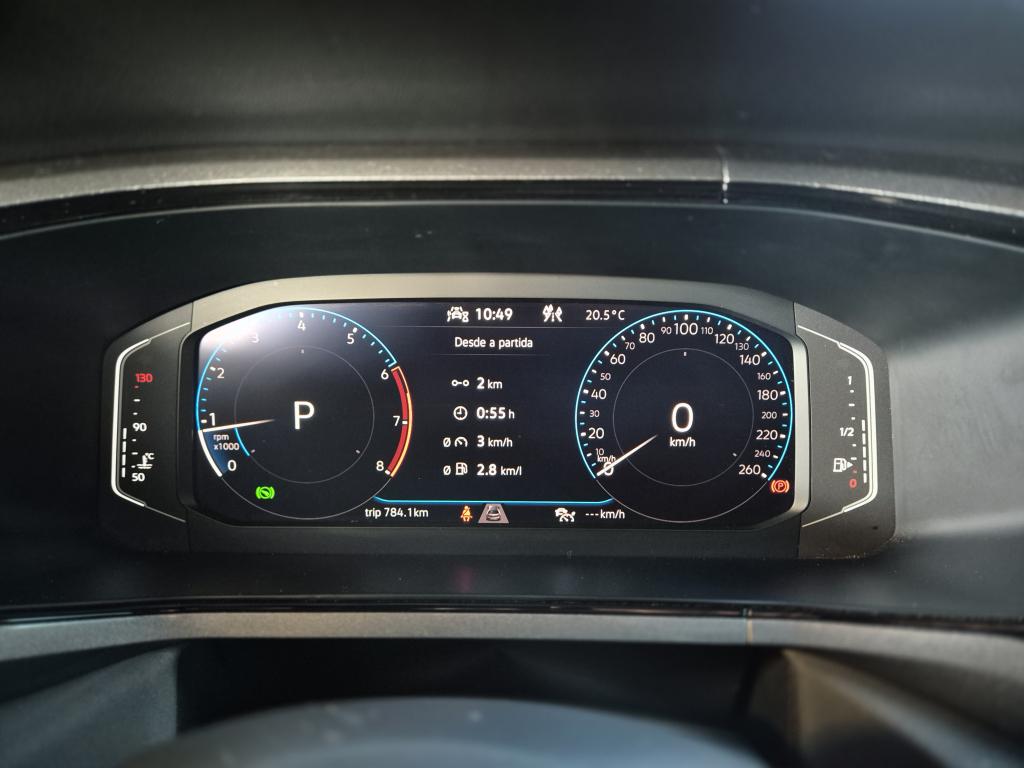 VOLKSWAGEN Taos - Foto