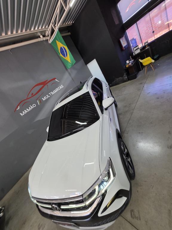 VOLKSWAGEN Taos - Foto