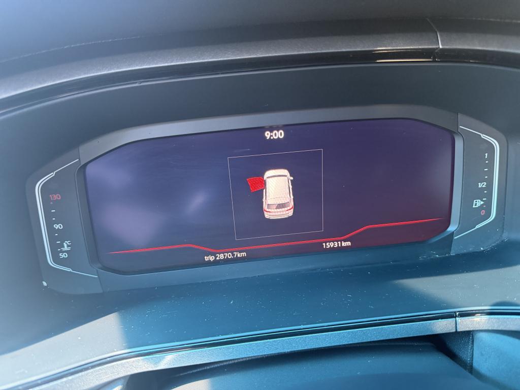 VOLKSWAGEN Taos - Foto