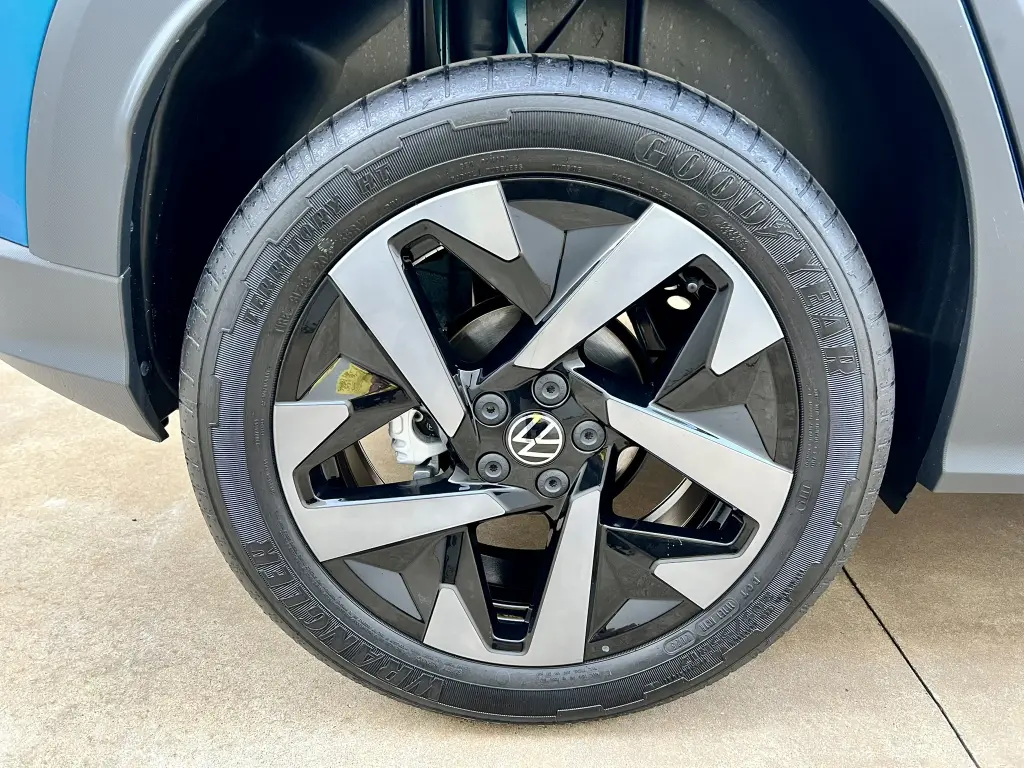 VOLKSWAGEN Tera - Foto